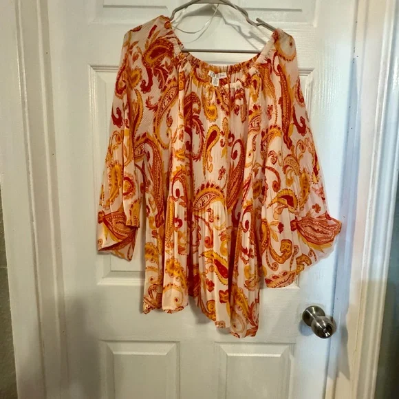 Spense Orange and Red Paisley Women's Top - Picture 1 of 2